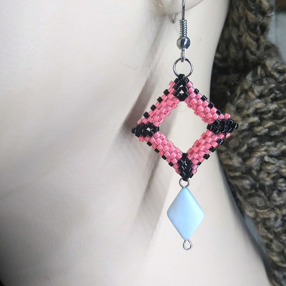 JRW Handmade Hot Pink Black Beaded Earrings - Picture 3 of 7